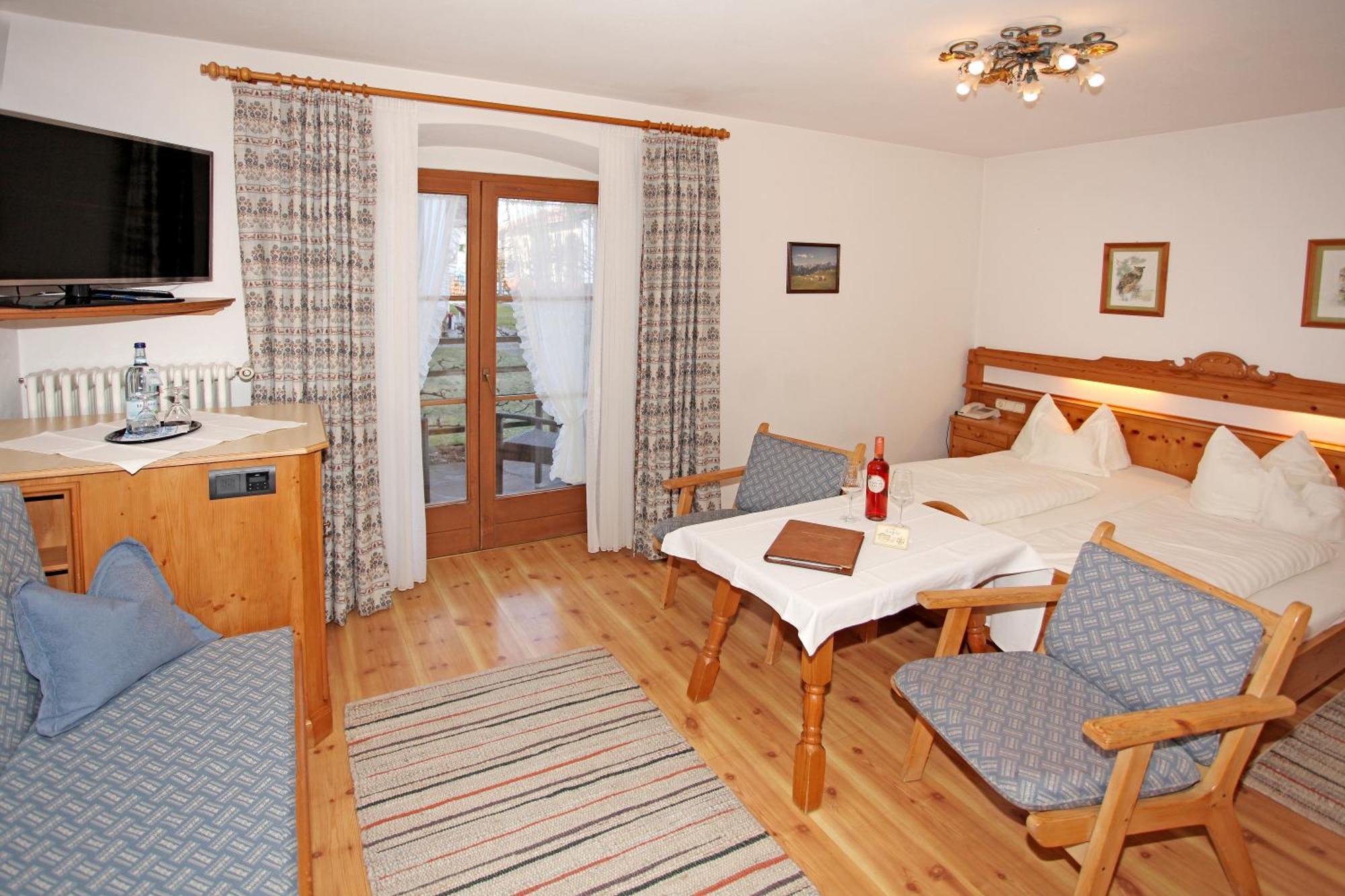 ホテル Alpenhof Kruen 部屋 写真