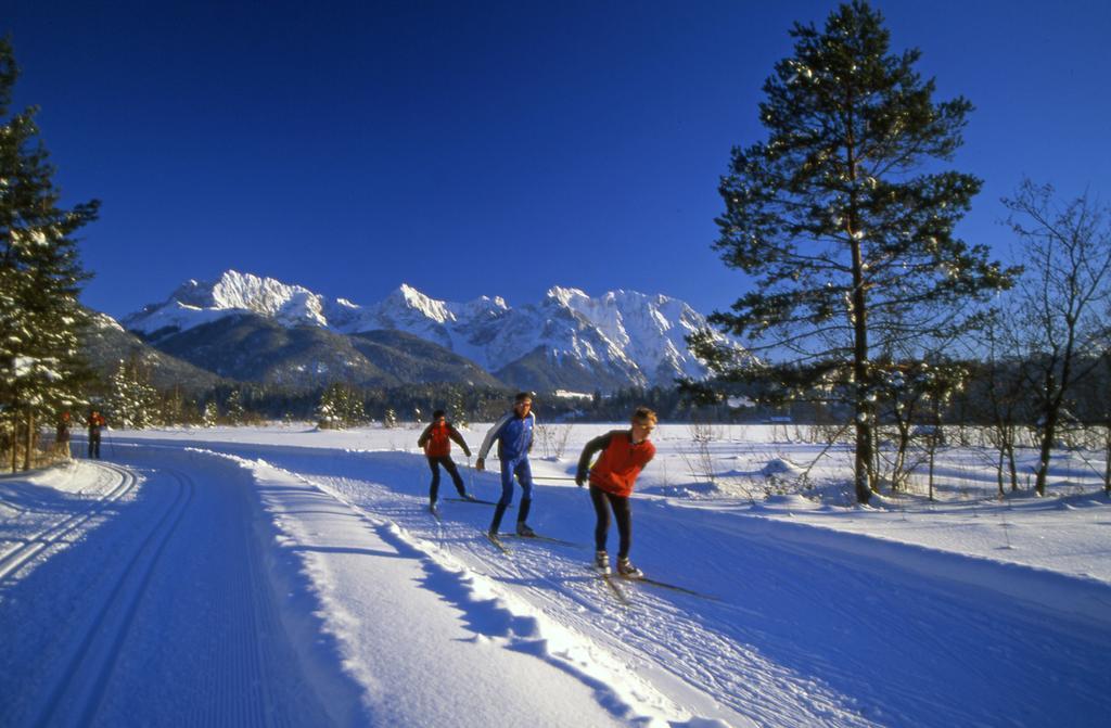 ホテル Alpenhof Kruen エクステリア 写真