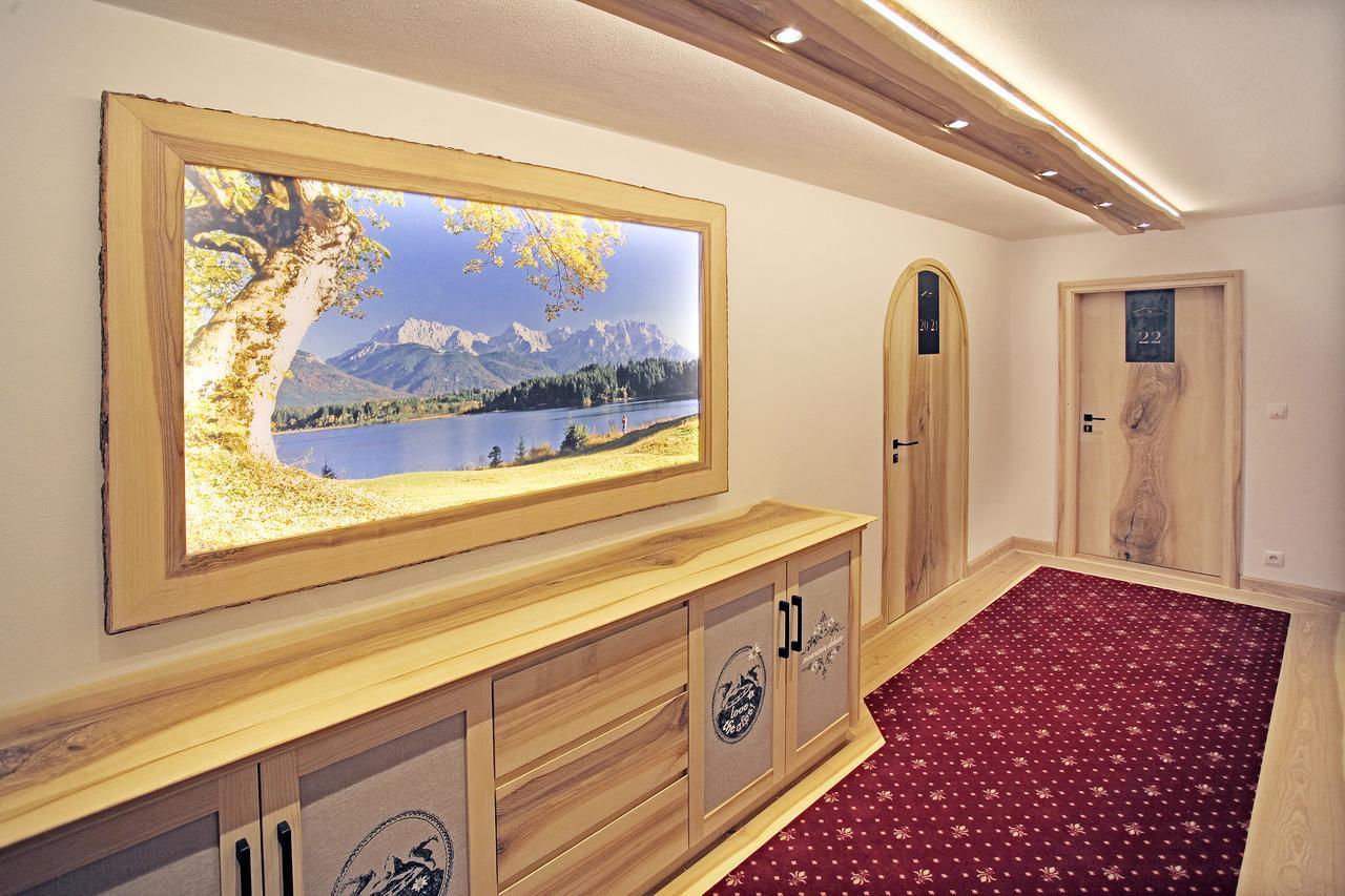 ホテル Alpenhof Kruen エクステリア 写真